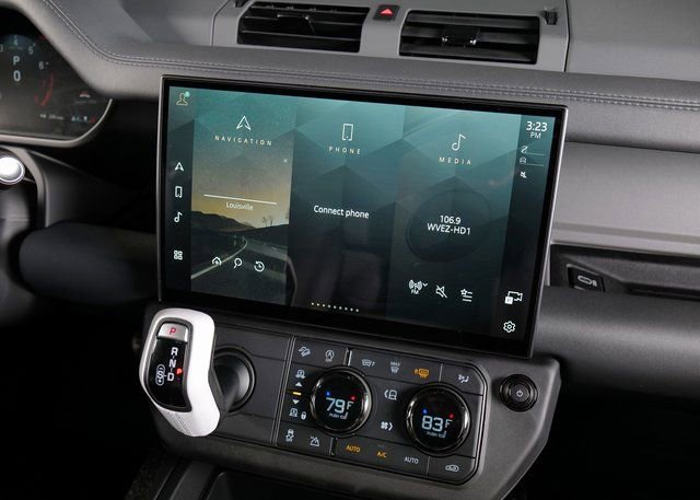 New 2026 Land Rover Defender 110 OCTA AWD/4WD image 16