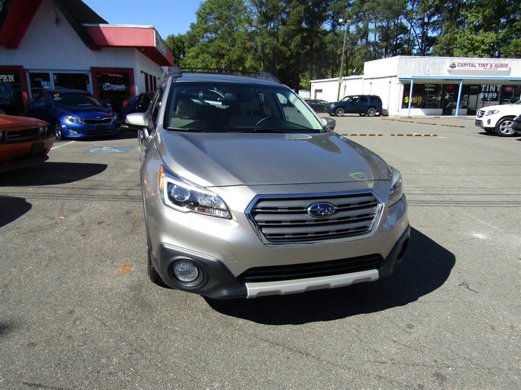Used 2015 Subaru Outback 2.5i Premium AWD/4WD image 10