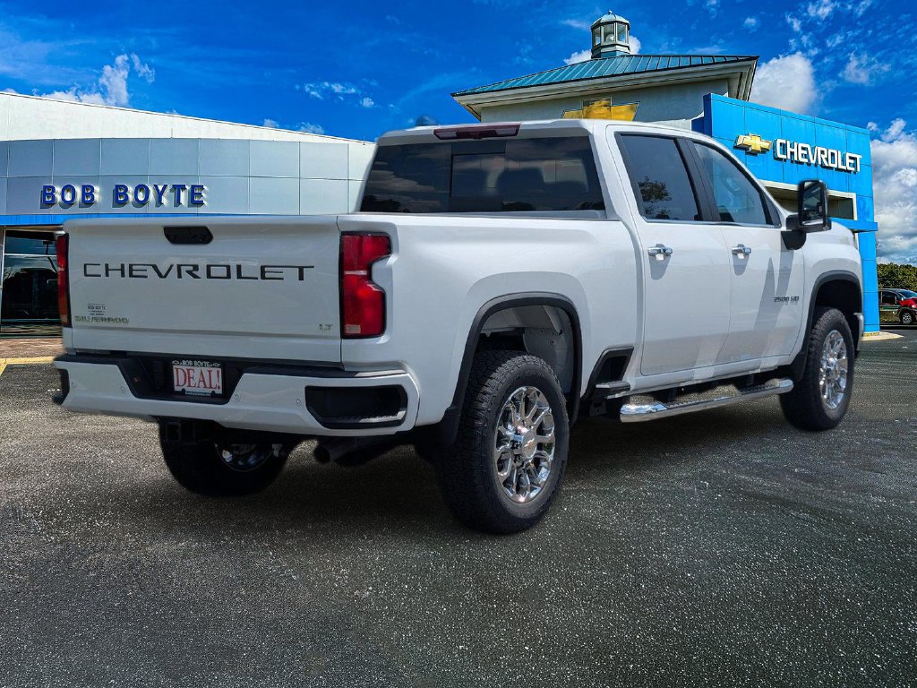 New 2026 Chevrolet Silverado 2500 LT w/ Z71 Chrome Sport Edition AWD/4WD image 7