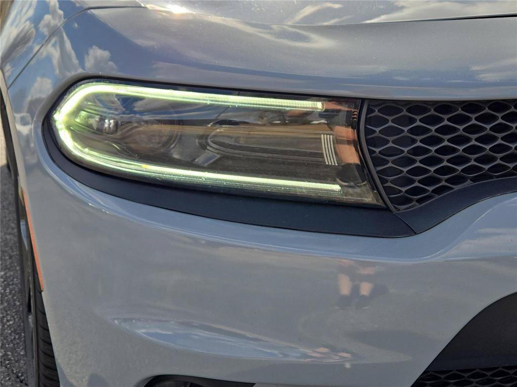 Used 2022 Dodge Charger R/T w/ Blacktop Package RWD video 3