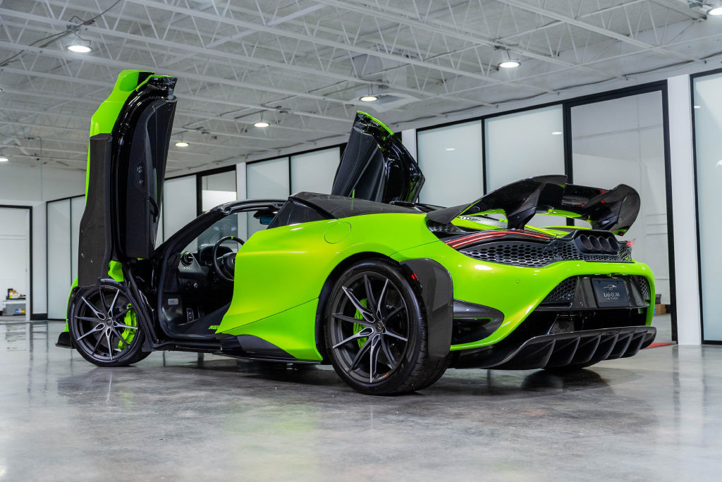 Used 2022 McLaren 765LT RWD image 49
