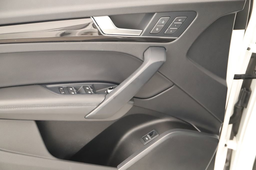 Used 2020 Audi Q5 2.0T Premium Plus image 23