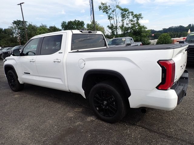 Used 2025 Toyota Tundra Limited AWD/4WD image 4
