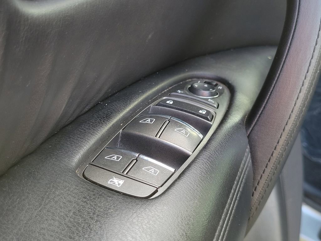 Used 2023 Nissan Armada SV w/ Cargo Package image 20