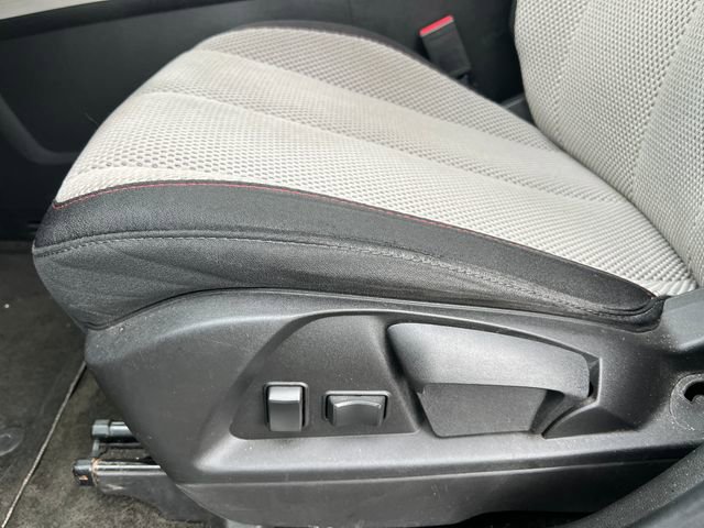 Used 2017 Chevrolet Equinox LS FWD image 9