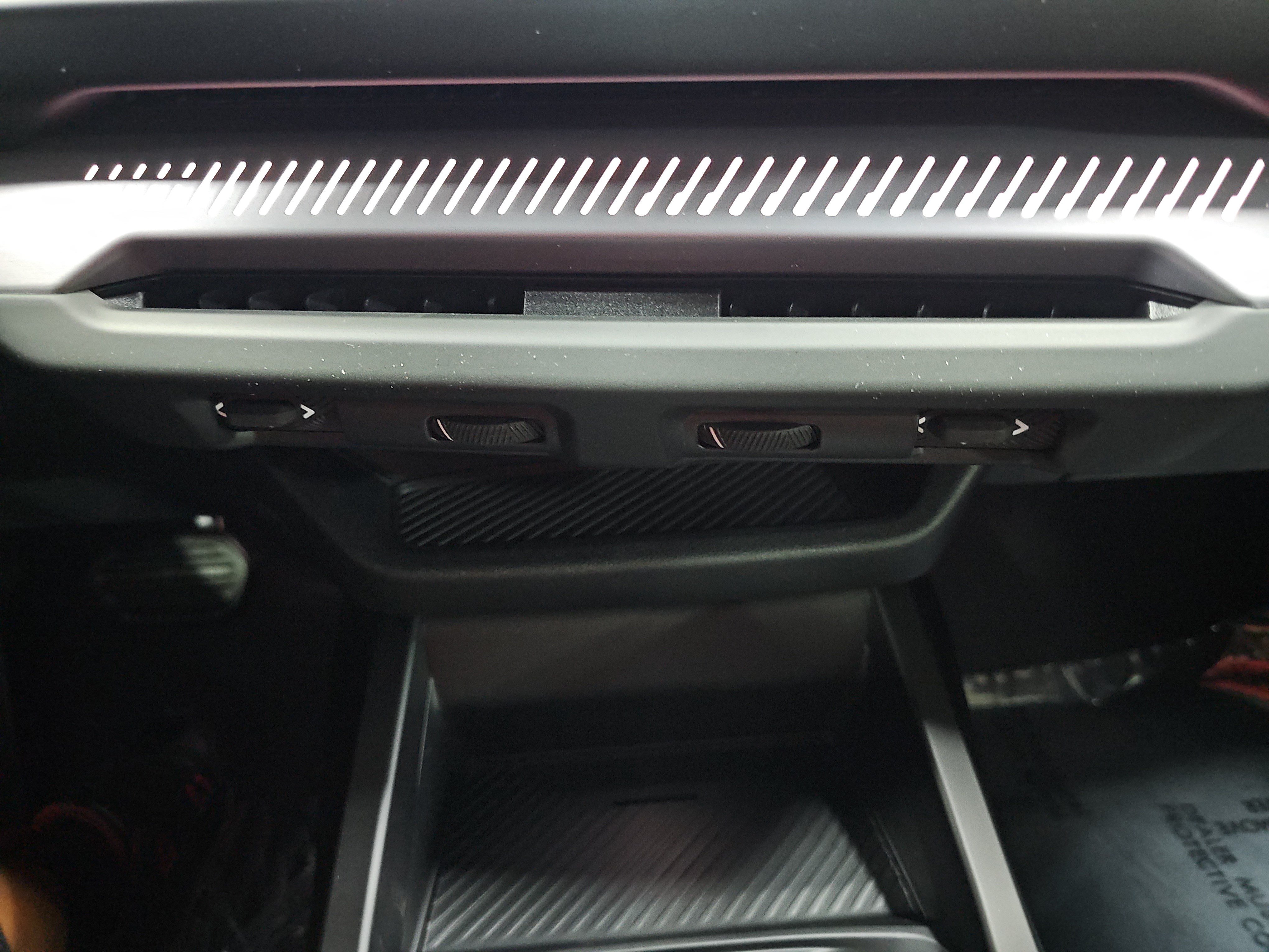 New 2026 BMW 228i w/ Technology Package FWD image 22