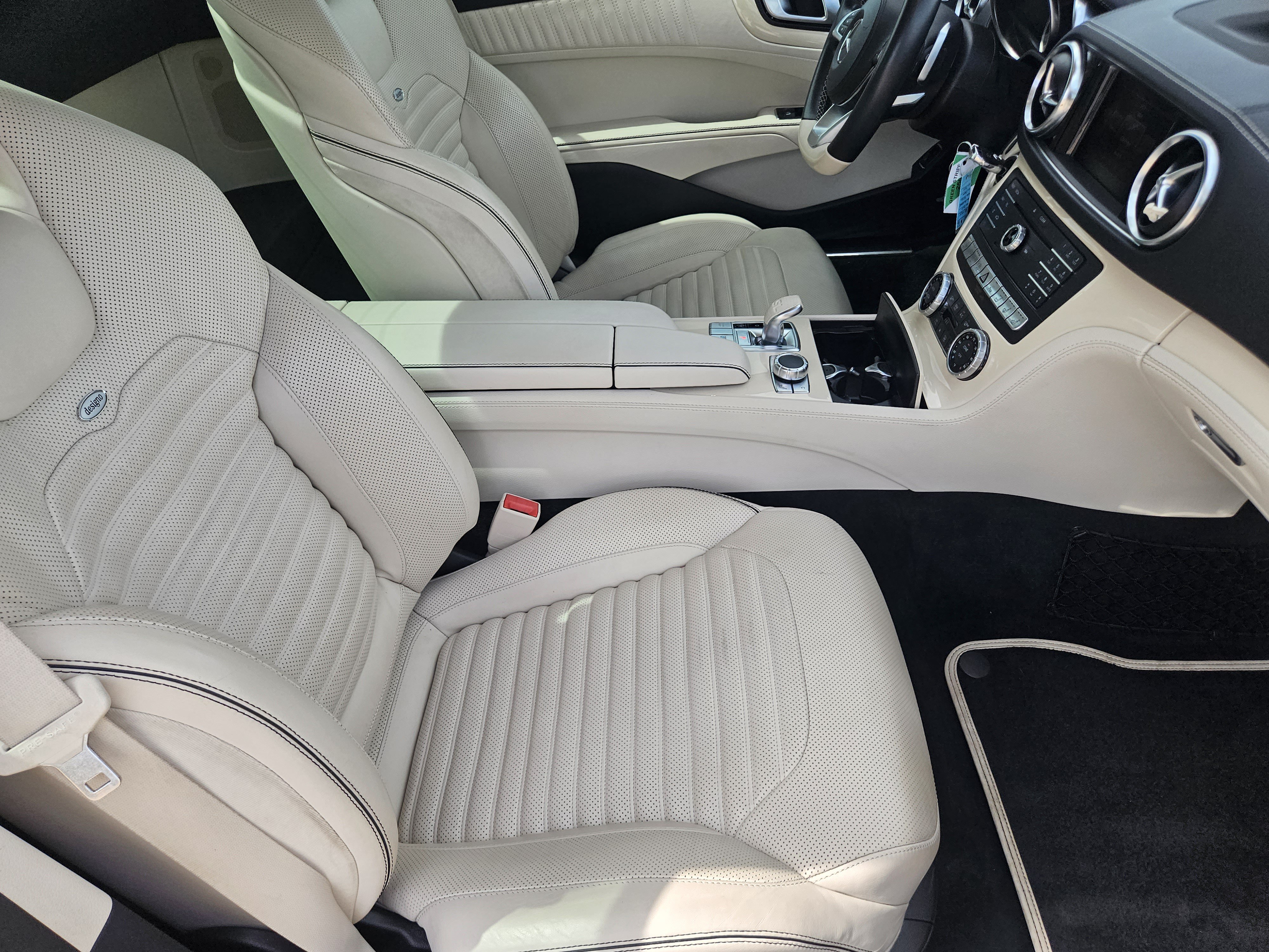 Used 2017 Mercedes-Benz SL 450 image 6