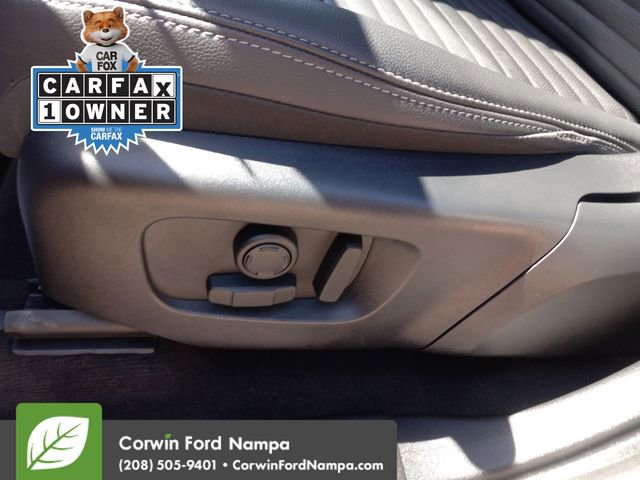 Used 2024 Land Rover Discovery Sport Dynamic SE AWD/4WD image 12