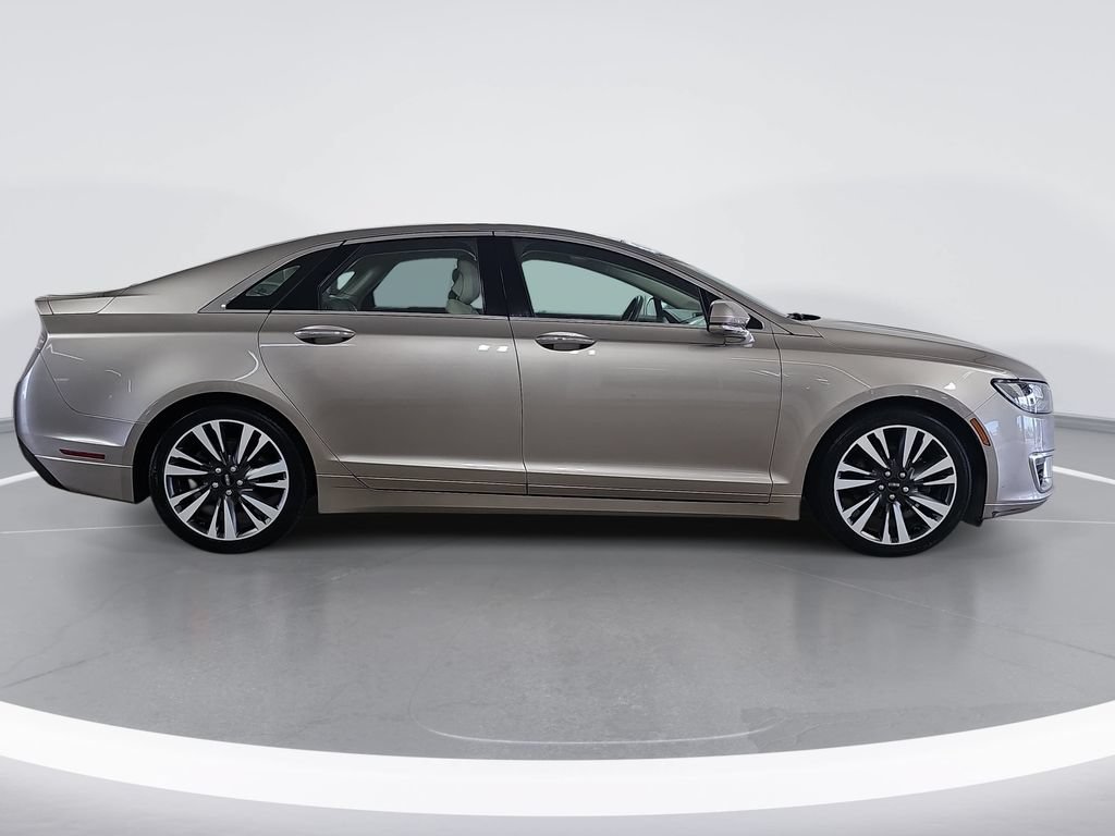Used 2018 Lincoln MKZ Reserve w/ Climate Package AWD/4WD image 2