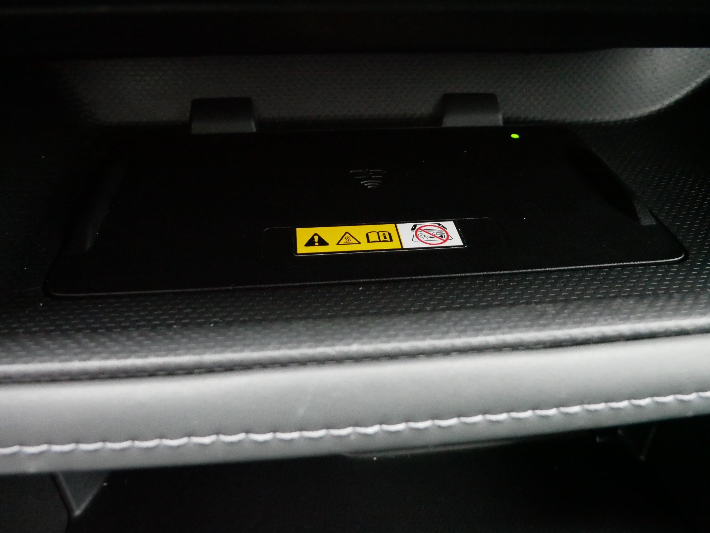 Used 2024 Toyota Highlander XLE AWD/4WD image 28