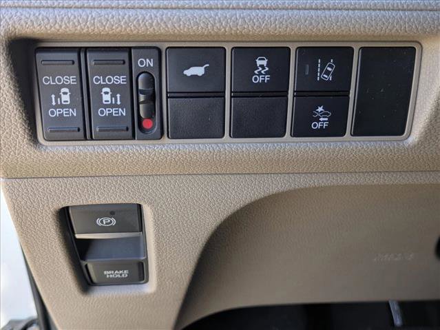 Used 2018 Honda Odyssey EX-L image 12