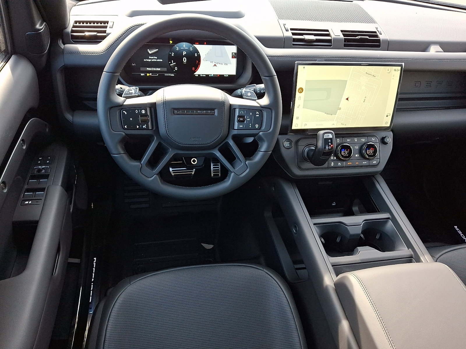 New 2026 Land Rover Defender 110 OCTA AWD/4WD image 9