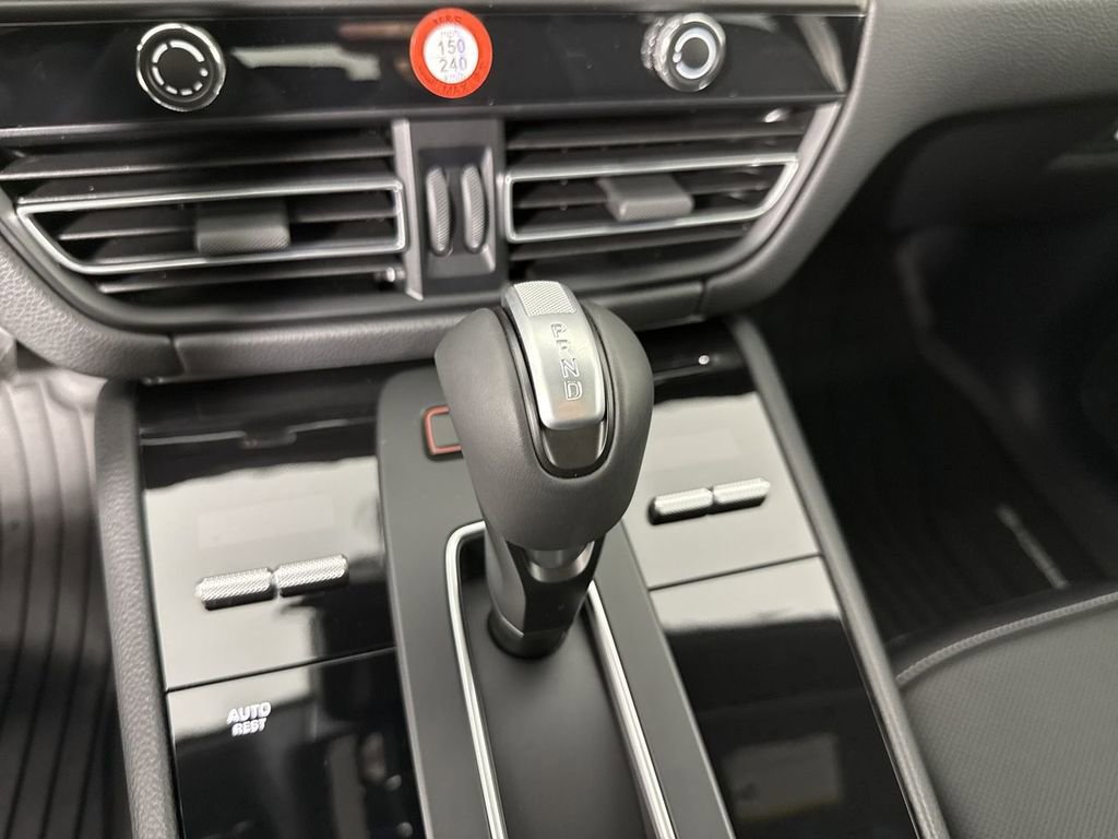 New 2026 Porsche Macan S AWD/4WD image 33