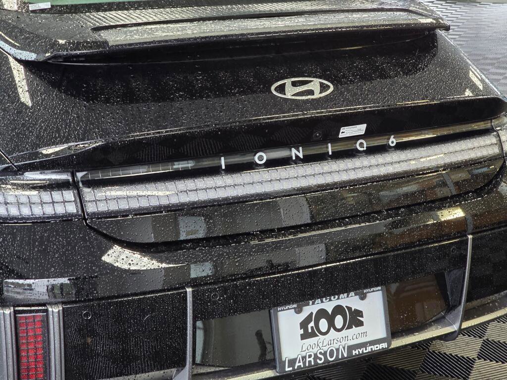 New 2025 Hyundai Ioniq 6 SEL image 13
