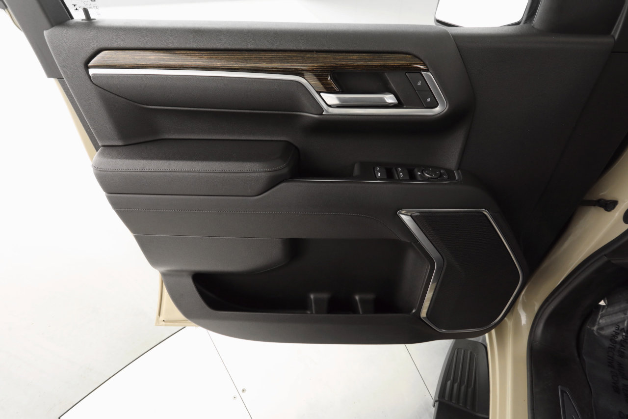 Used 2022 GMC Sierra 1500 Elevation image 10