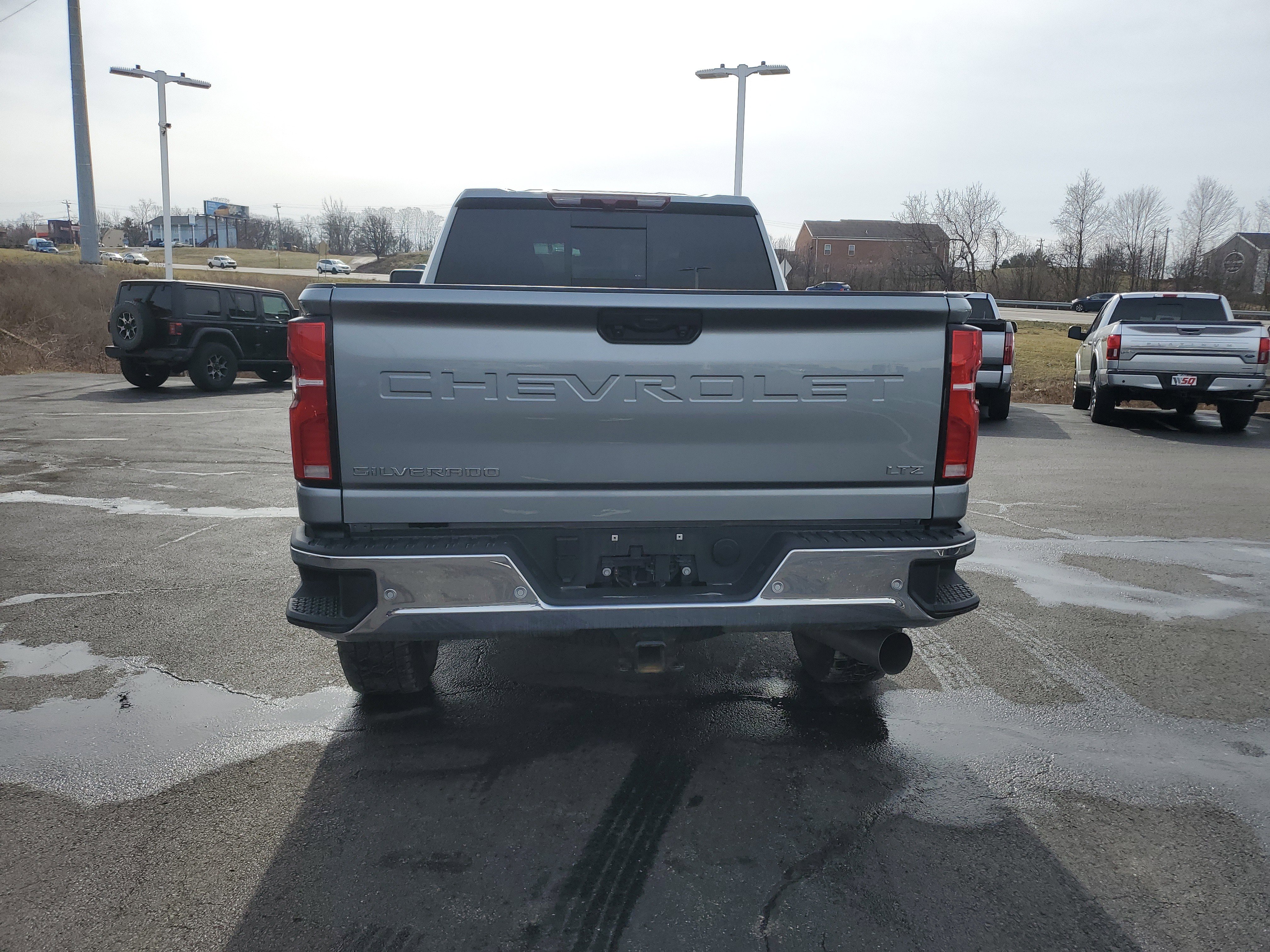 Used 2025 Chevrolet Silverado 2500 LTZ w/ LTZ Plus Package image 5