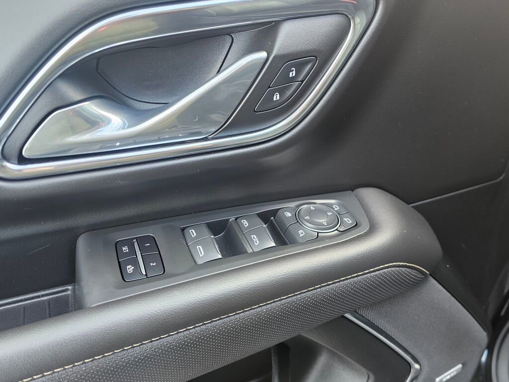 Used 2023 Chevrolet Tahoe Premier image 21