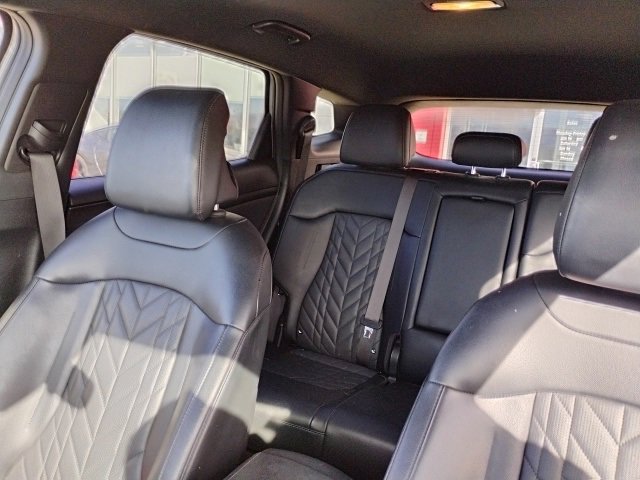 Used 2023 Kia Sportage X-Line image 11