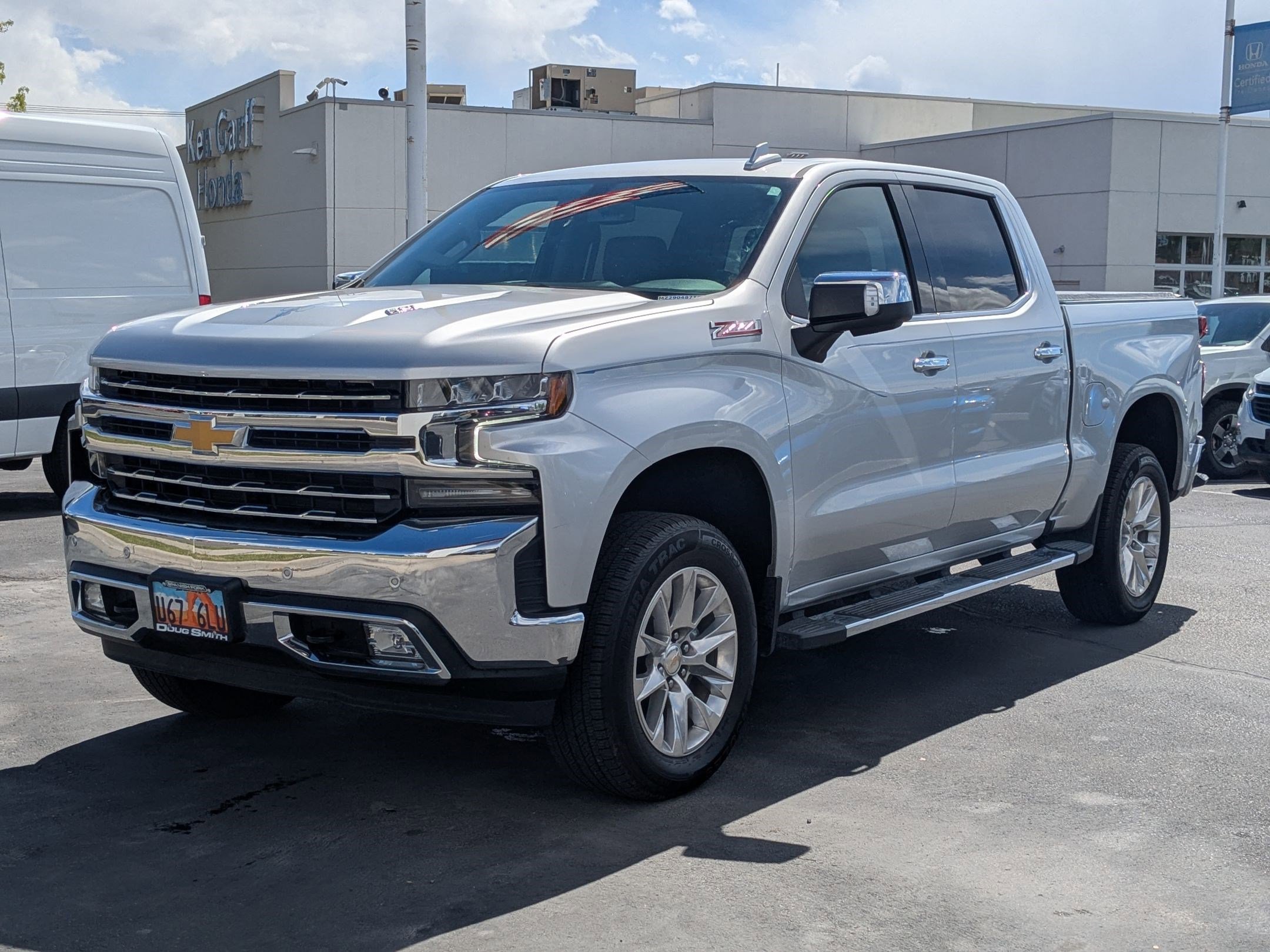 Used 2021 Chevrolet Silverado 1500 LTZ w/ Z71 Off-Road Package AWD/4WD image 10
