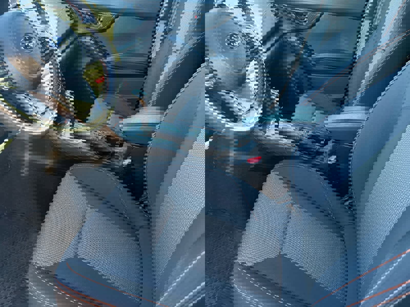 Used 2023 Subaru Crosstrek 2.0i Premium image 12