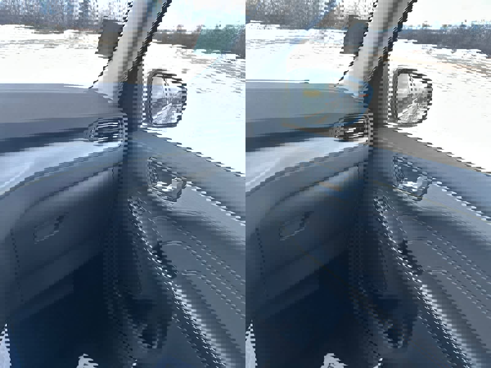 Certified 2024 Ford Escape Platinum image 17