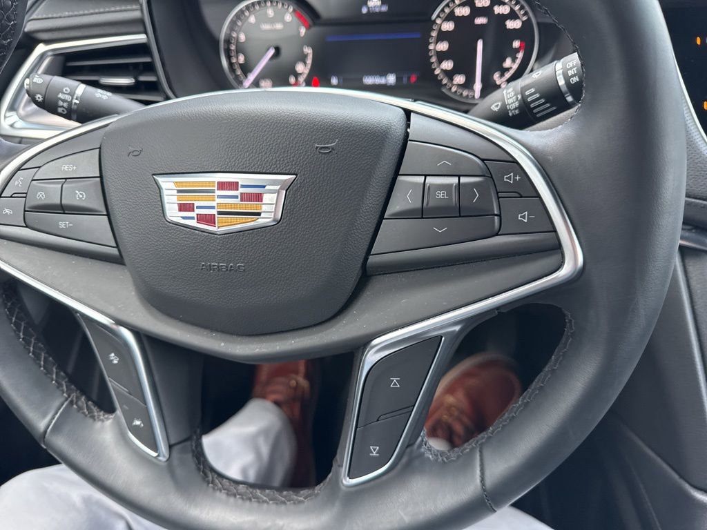 Certified 2025 Cadillac XT5 Luxury w/ LPO, Floor Liner Package image 21