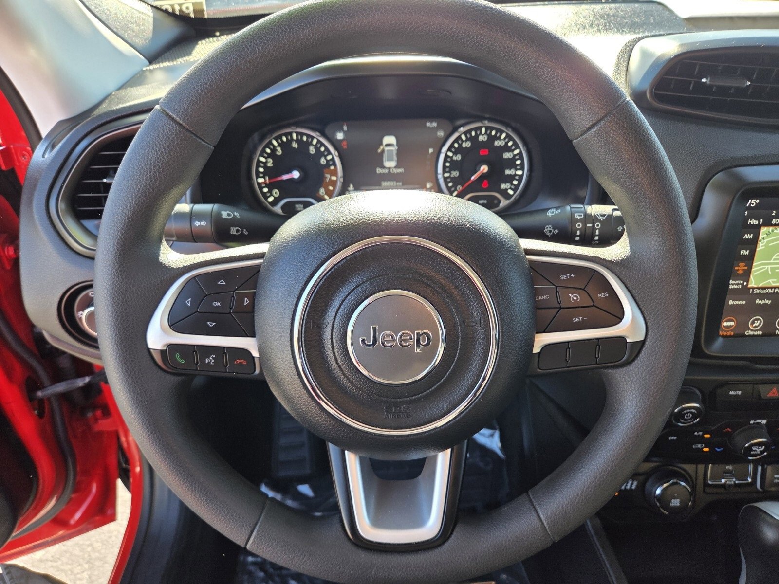 Used 2023 Jeep Renegade Latitude image 18