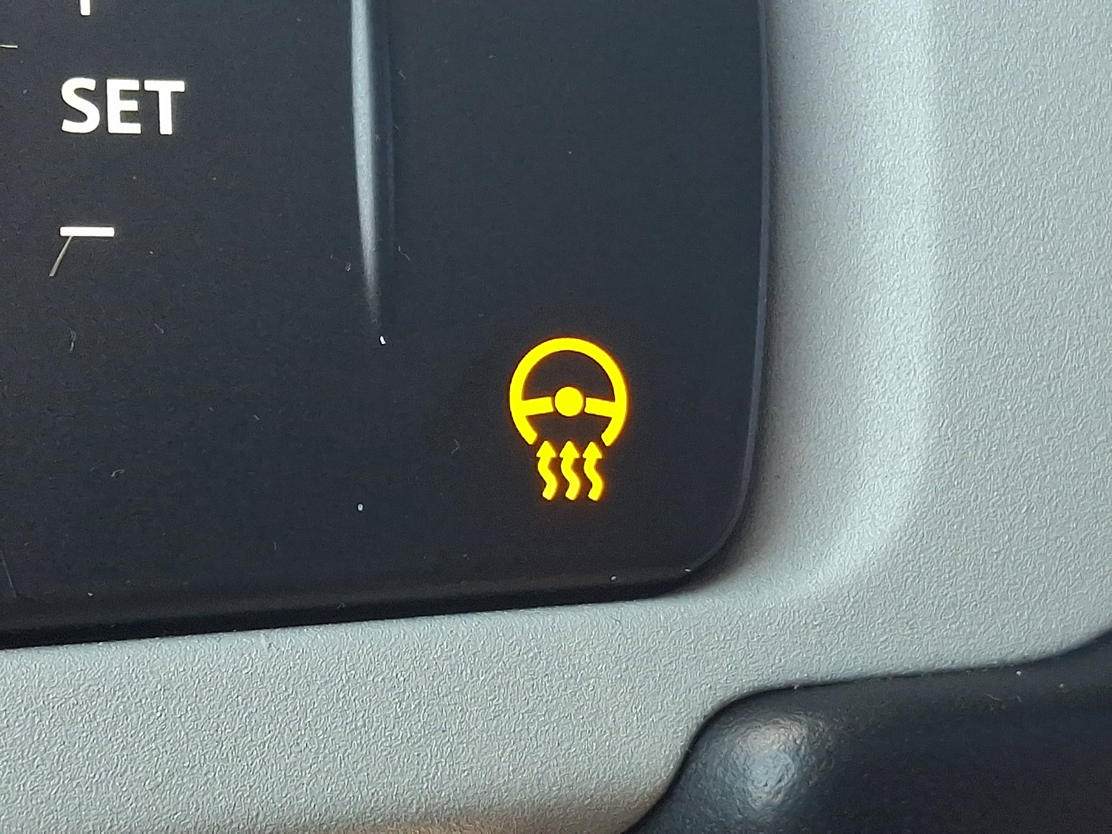 Used 2021 Land Rover Defender 110 X-Dynamic SE AWD/4WD image 23