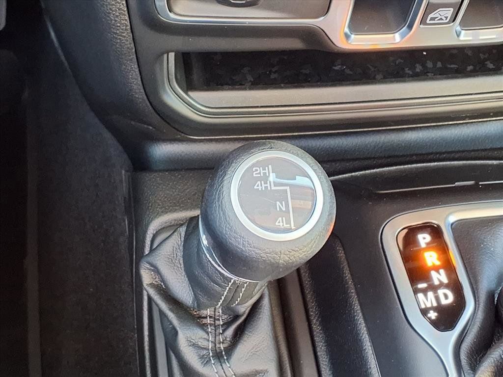 New 2026 Jeep Gladiator Sport image 9