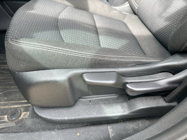 Used 2024 GMC Terrain SLE FWD image 46