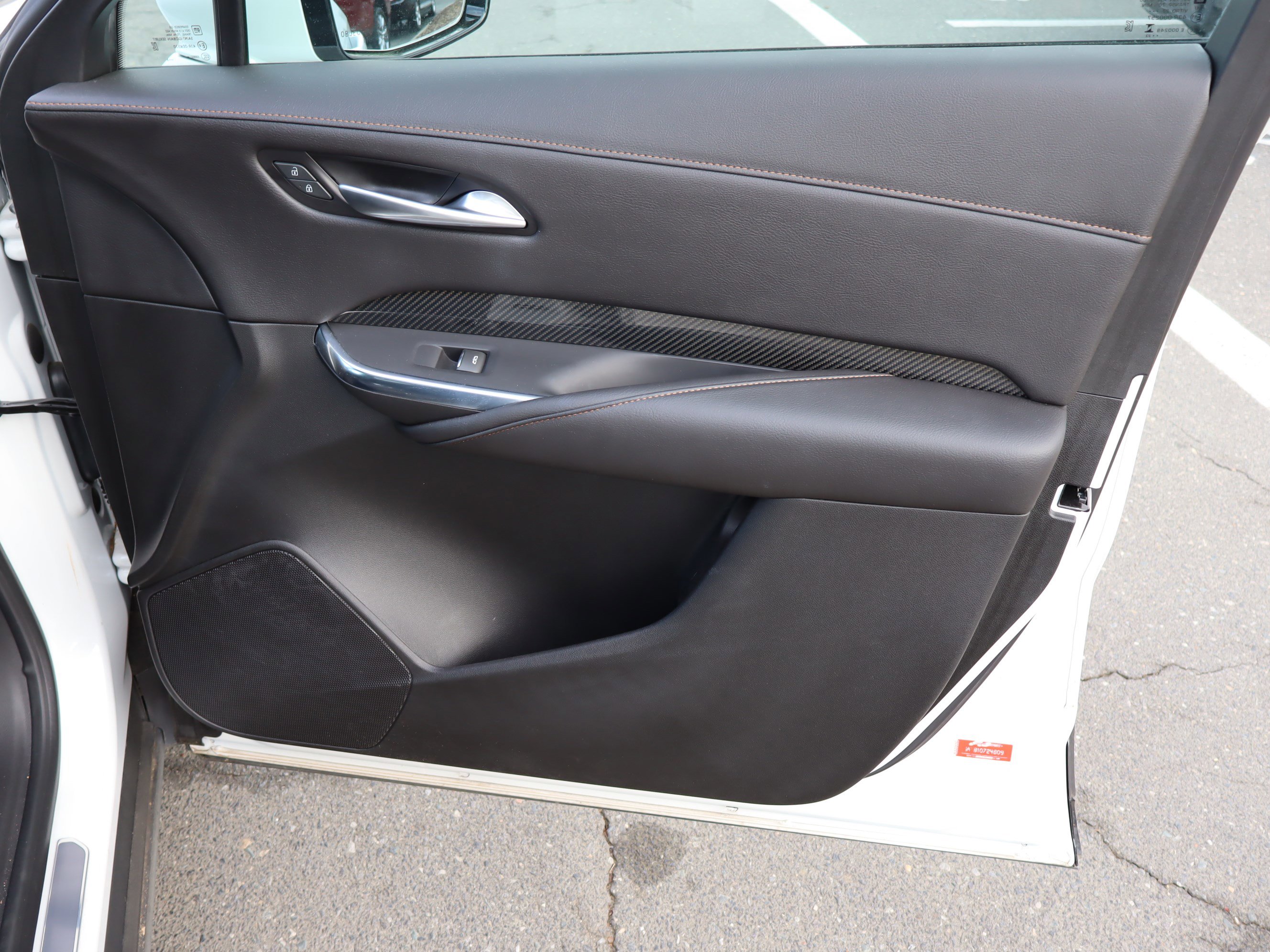 Used 2023 Cadillac XT4 Sport w/ LPO, Onyx Lite Package image 36