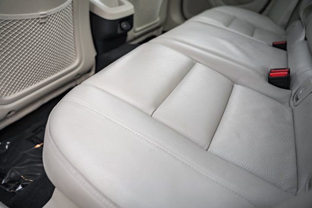 Certified 2024 Volvo S60 B5 Plus image 30