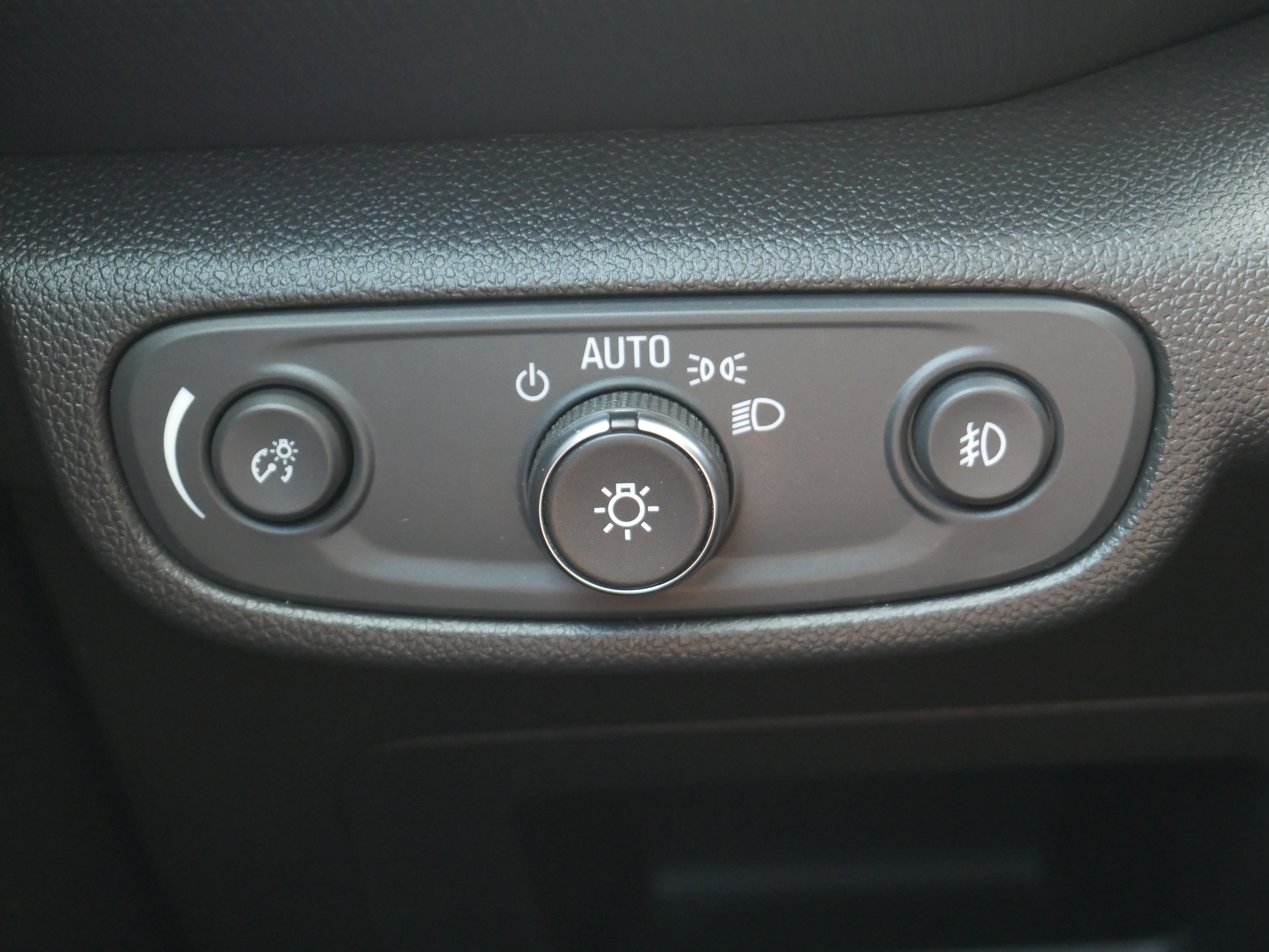 Certified 2023 Chevrolet TrailBlazer LT FWD image 28