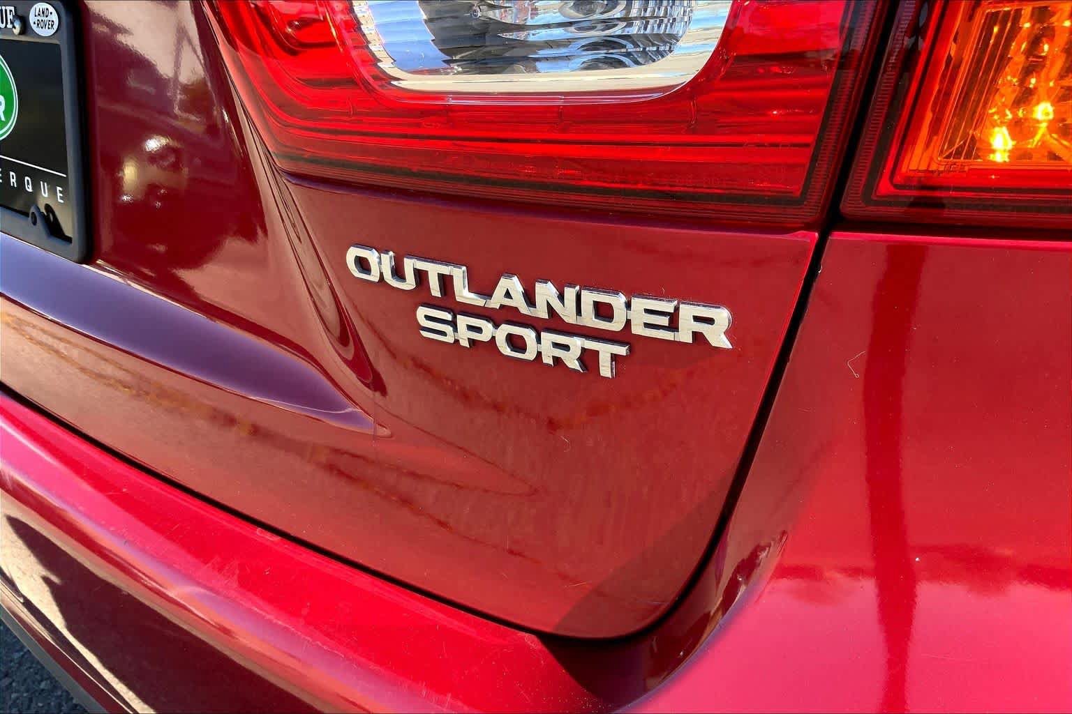 Used 2014 Mitsubishi Outlander Sport SE image 9
