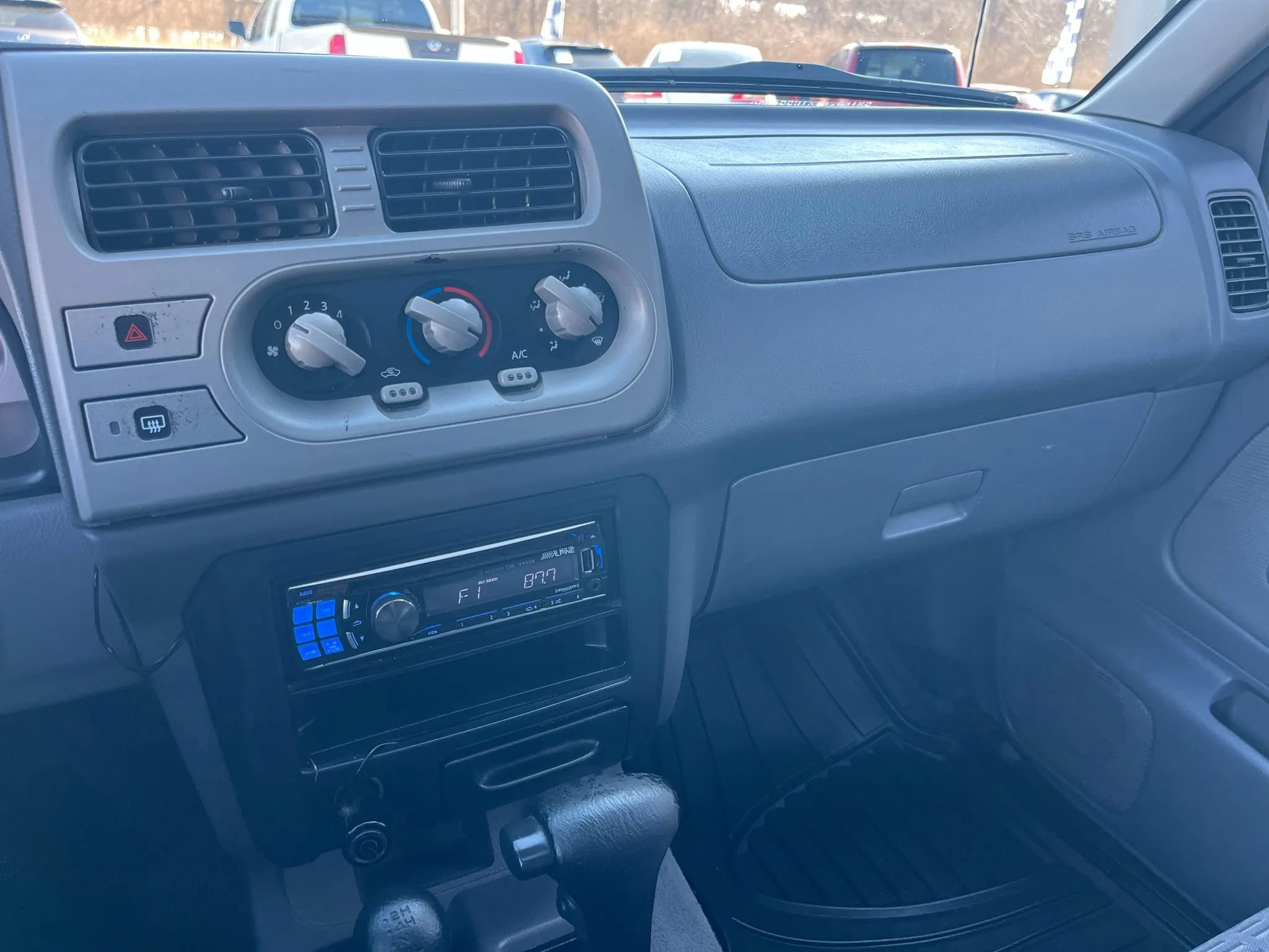 Used 2001 Nissan Xterra SE AWD/4WD image 14