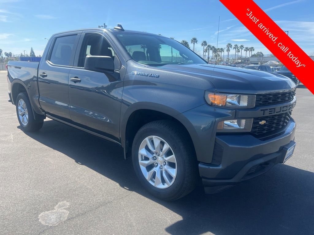 Used 2022 Chevrolet Silverado 1500 Custom image 1