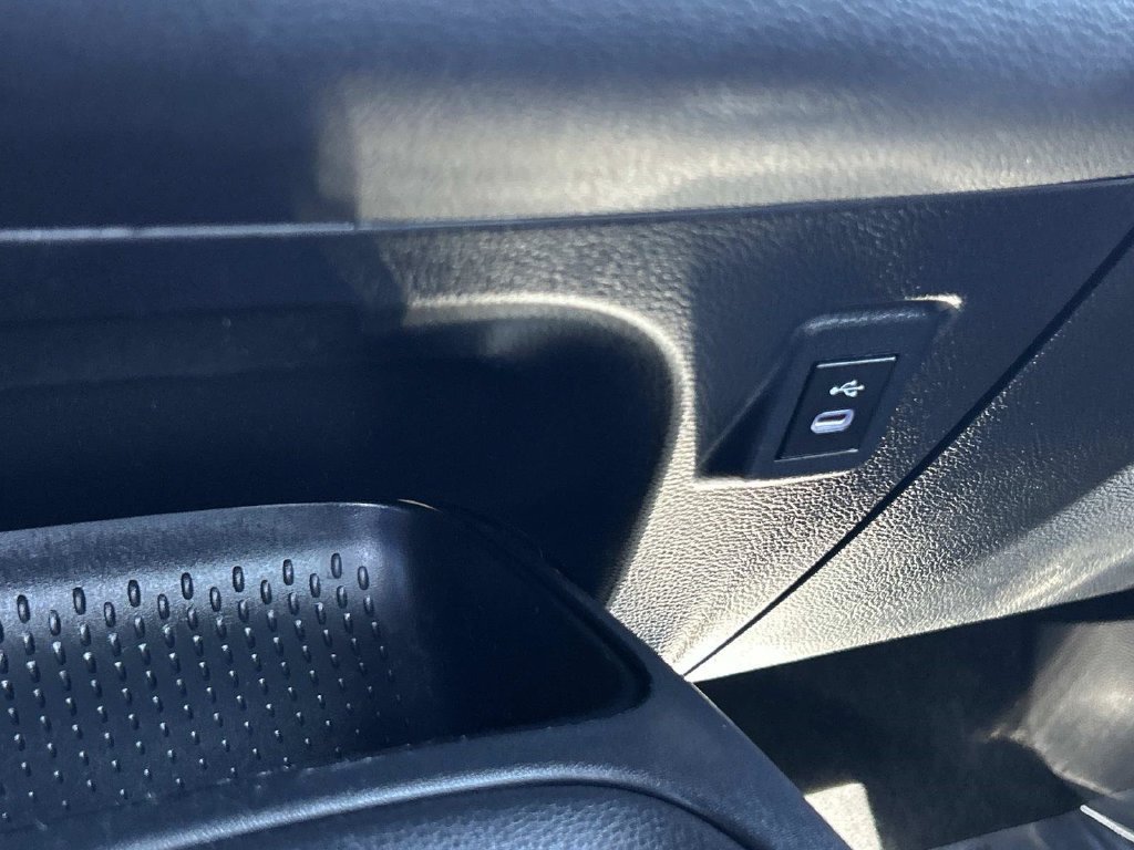 Used 2023 Toyota Corolla LE FWD image 38