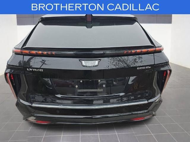 Used 2024 Cadillac Lyriq Luxury AWD/4WD image 10