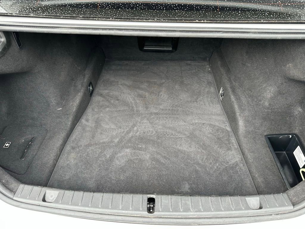 Used 2018 BMW 740i xDrive image 13