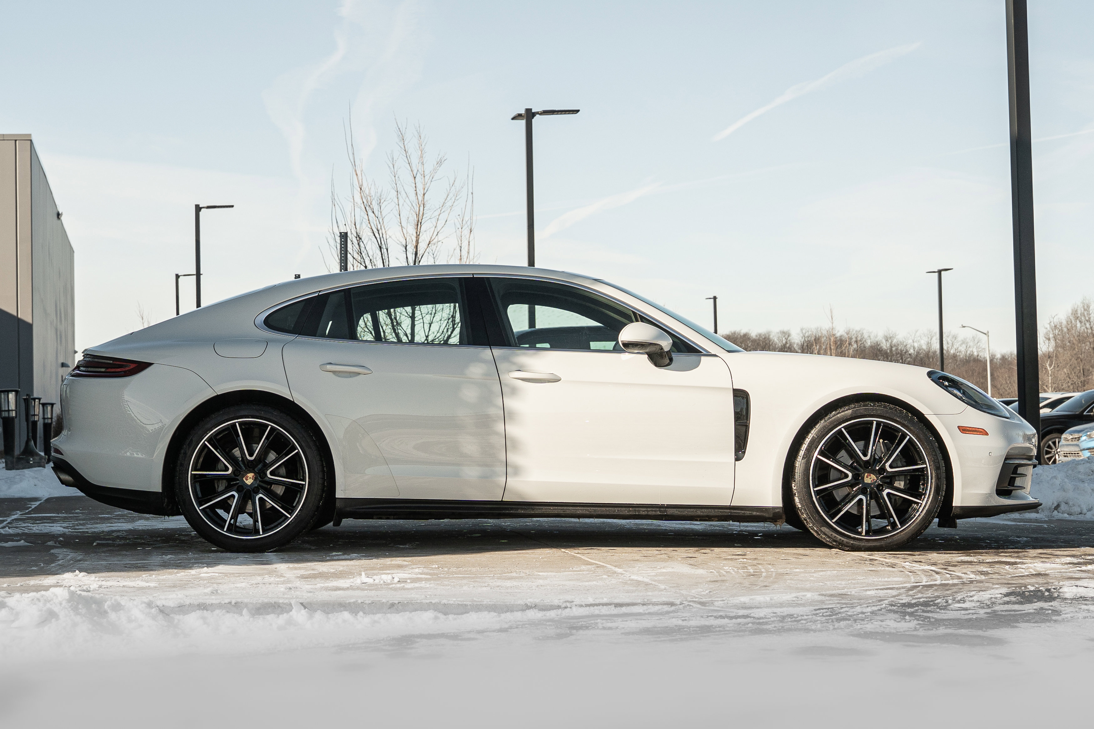 Used 2020 Porsche Panamera 4S image 3