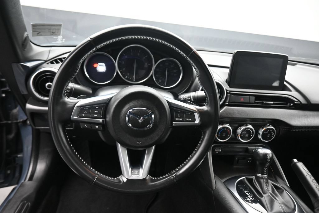 Used 2020 MAZDA MX-5 Miata RF Grand Touring RWD image 14