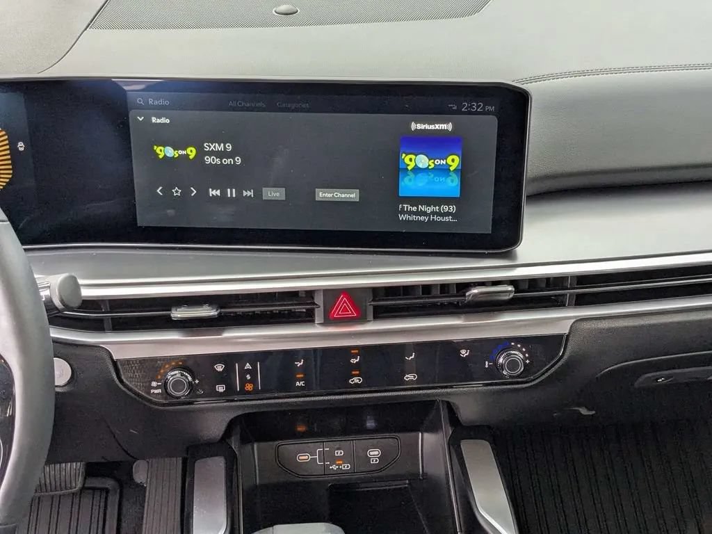 Used 2026 Kia Sorento LX FWD image 20