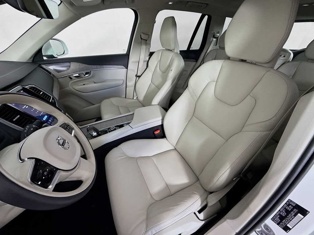 Used 2024 Volvo XC90 T8 Plus w/ Protection Package Premier AWD/4WD image 5