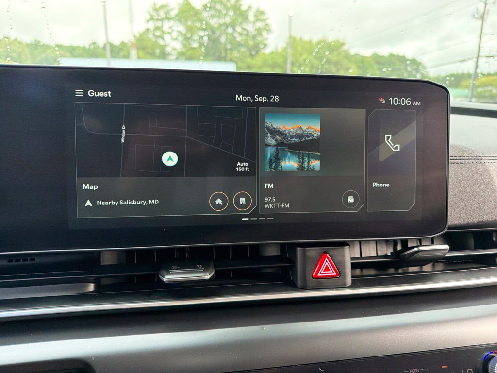 Certified 2026 Kia Carnival FWD image 10
