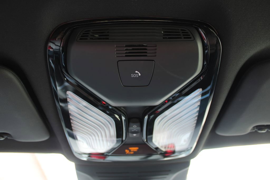 Used 2024 BMW X5 xDrive40i w/ M Sport Package image 50