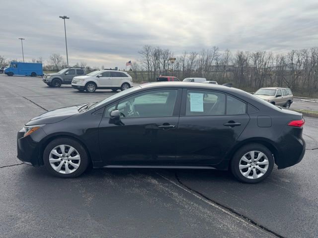 Used 2024 Toyota Corolla LE FWD image 6