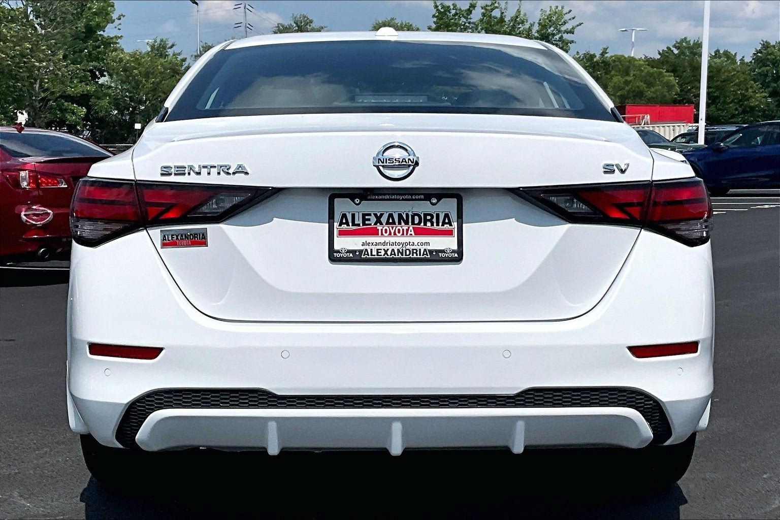 Used 2023 Nissan Sentra SV w/ All-Weather Package FWD image 4