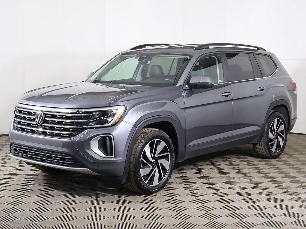 Used 2025 Volkswagen Atlas SE image 9
