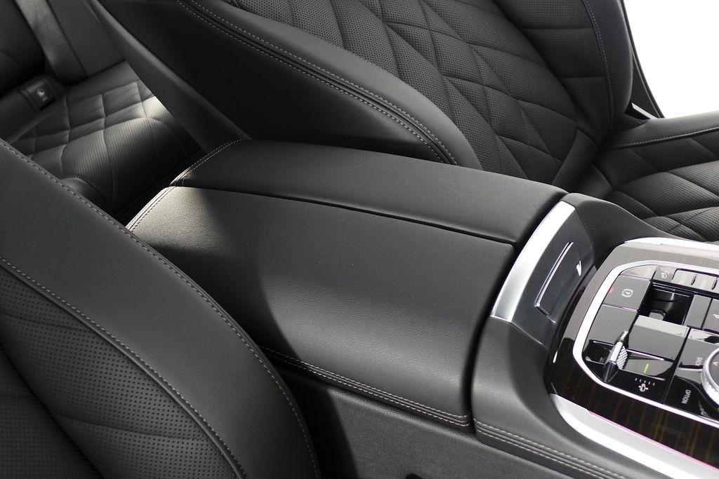 Certified 2024 BMW X5 xDrive50e w/ Parking Assistance Package image 16