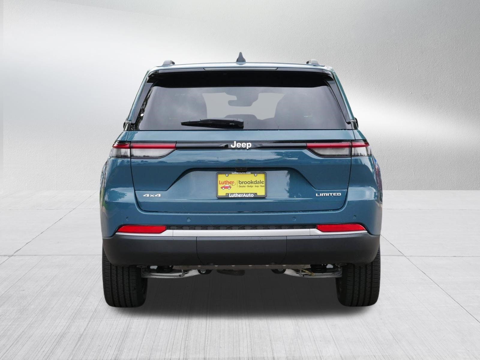 New 2026 Jeep Grand Cherokee Limited AWD/4WD image 6